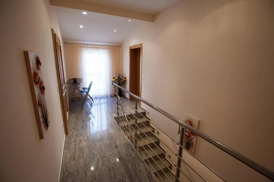 Apartment In Crikvenica With Sea View, Balcony, Air Conditioning, Wifi 3492-4